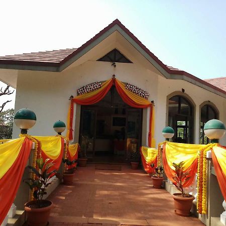 Hotel Usha Ascot Matheran Exterior foto