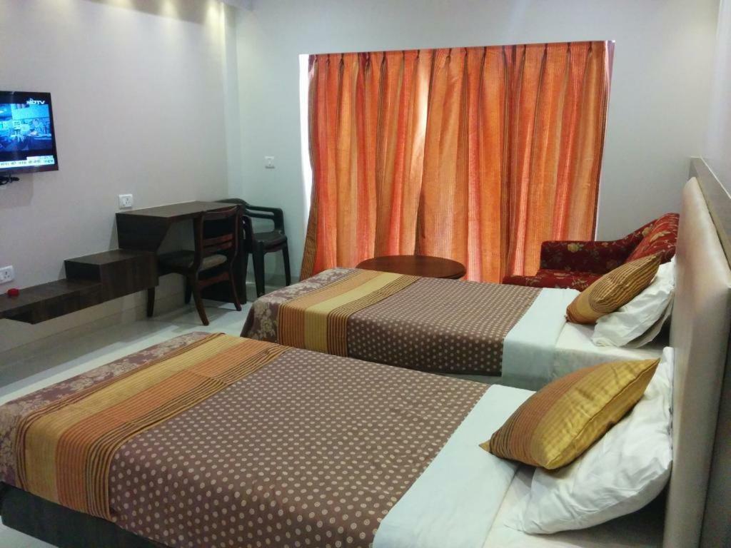 Hotel Usha Ascot Matheran Exterior foto