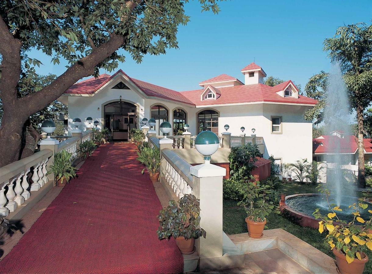 Hotel Usha Ascot Matheran Exterior foto